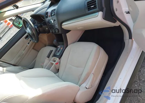 2014 Subaru Xv Crosstrek 2.0I Premium z USA, uszkodzony, nr VIN JF2GPACC2E8220952